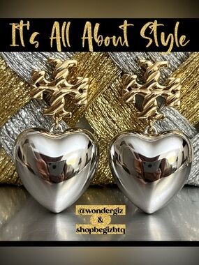 NWT Authentic Tory Burch Textured Heart Drop Earrings in Gold and Silver